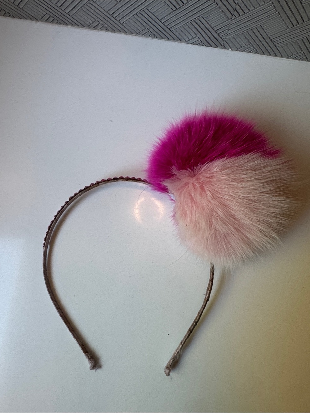 Bari Lynn pink 2 toned Fur Headband
